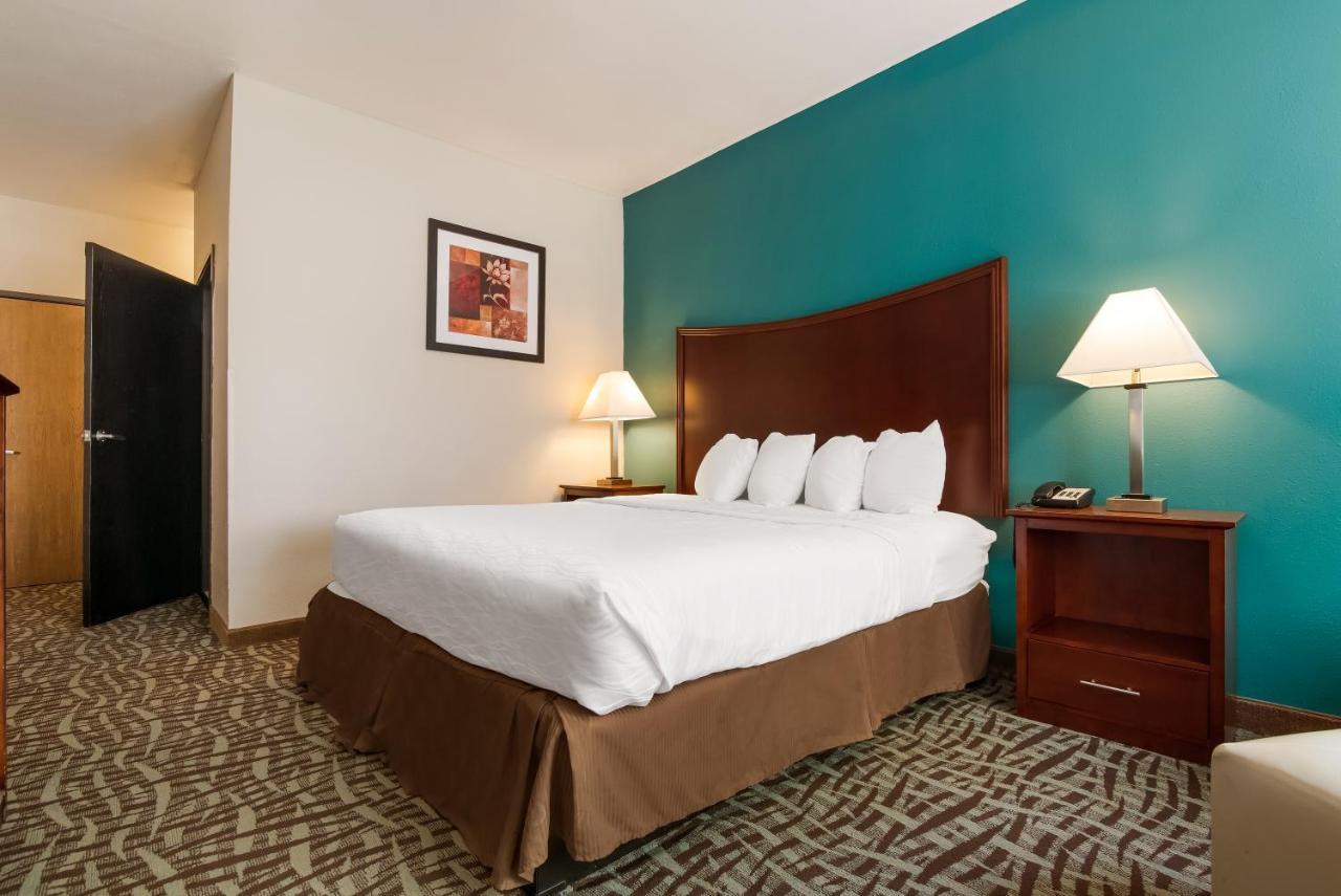 Surestay Plus Hotel By Best Western טופיקה מראה חיצוני תמונה
