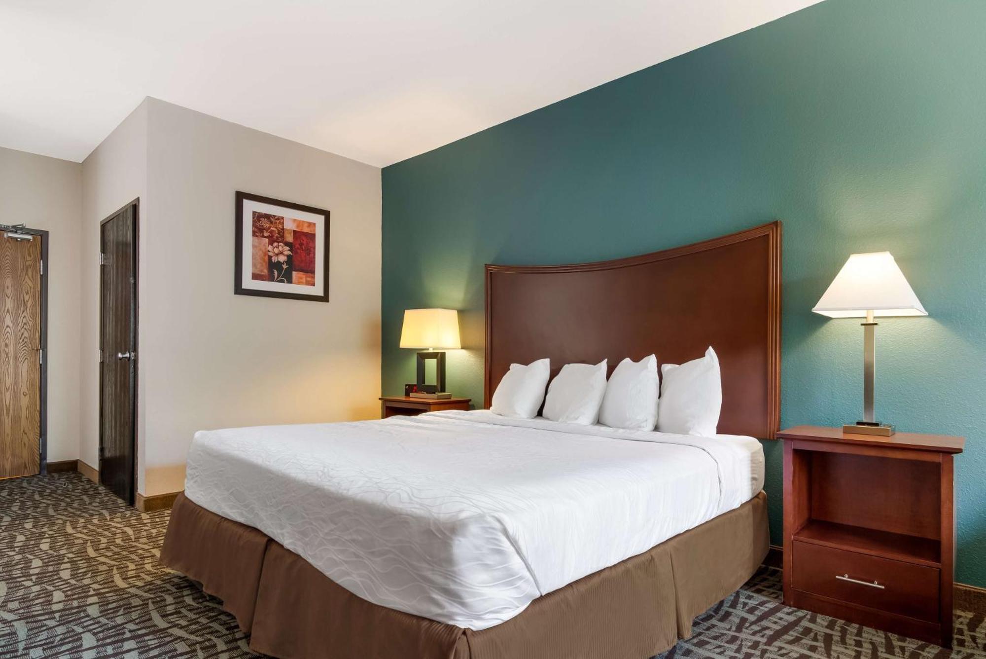 Surestay Plus Hotel By Best Western טופיקה מראה חיצוני תמונה
