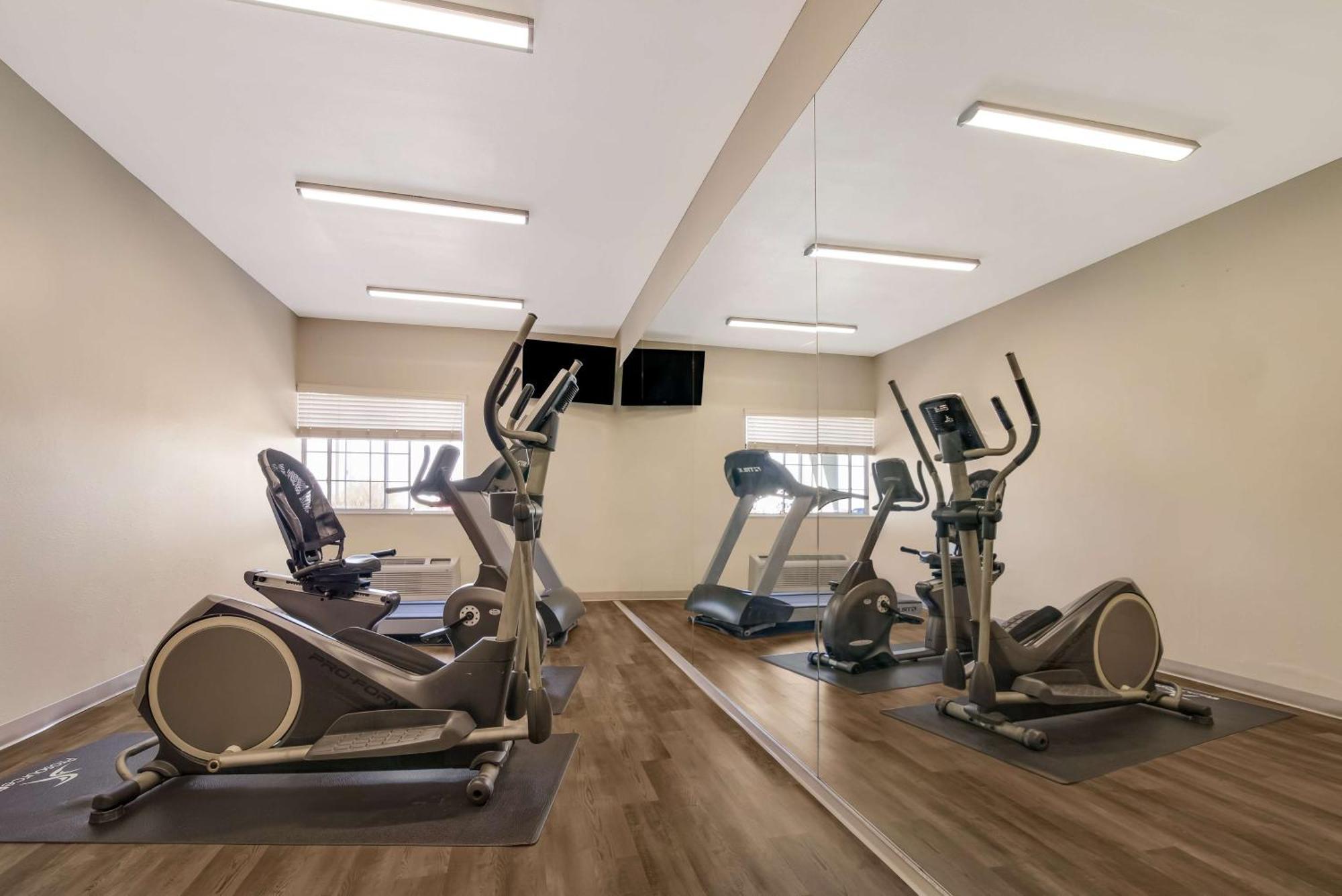 Surestay Plus Hotel By Best Western טופיקה מראה חיצוני תמונה
